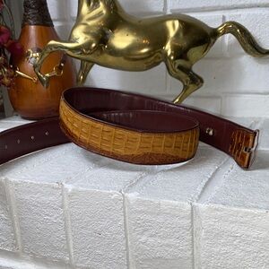😎Dressy  Alligator skin belt.🌺
